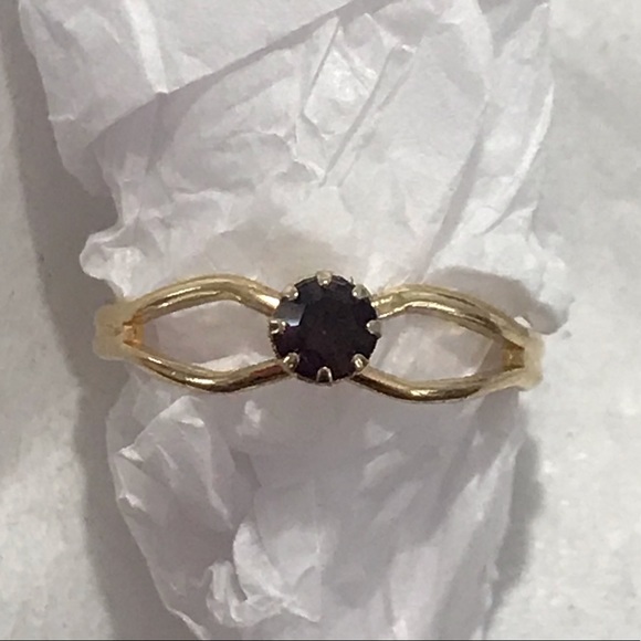 Jewelry - Ring, size 4